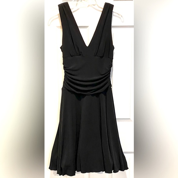 IZ Byer LBD Black Ruched Cocktail Dress Tulle Flounce Underskirt Medium - Picture 2 of 4